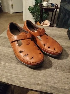 SAS Tripad bequeme braune Schuhe Größe 7 W T-Riemen Slipper Mary Jane - Bild 1 von 9