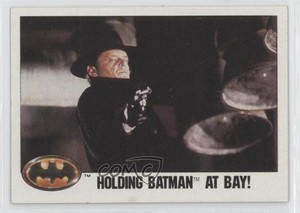 1989 Topps Batman Jack Napier Holding Batman at Bay! #32 0a3