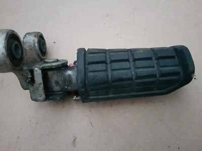 Reposapiés derecho Yamaha Fj1200 Foto 1 de 4