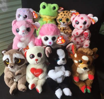 W-F-L  TY  Beanie Bellies 15 cm  Auswahl Stofftier Glubschi Ostern Weihnachten - Bild 1 von 4