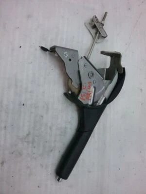 Manija de freno de emergencia Toyota Prius C S-401RM 2015 Foto 1 de 4