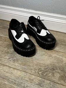 T.U.K. Black Double Decker Brogue Platform Chunky Soles White Black Womens Size6 - Picture 1 of 8
