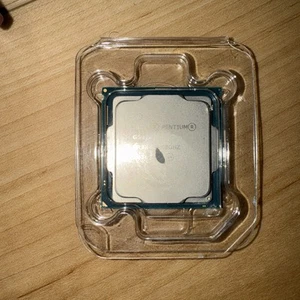 Intel Pentium Gold G5420 - 3.8 GHz 2-Core (BX80684G5420) Processor - Photo 1/2