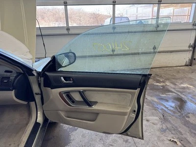 LEGACY    2006 Front Door Trim Panel 1058047 Foto 1 de 4