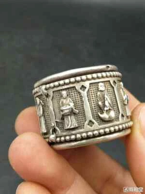 Chinese Old Tibetan Silver hand-carved Eight Immortals Ring Foto 1 de 4