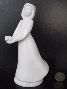FIGURA DE REGALO DE DAMA DE HONOR ROYAL DOULTON INGLAND IMÁGENES HN 4373 BLANCA CHINA FIGURA - Imagen 1 de 11