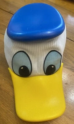De colección Walt Disney Pato Donald Chirriante Malla Gorra Niños Sombrero Años 80 Bill Squeaks Foto 1 de 4