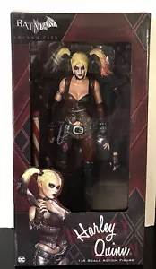 Figura de acción muñeca Batman Arkham City DC escala 1/4 NECA Harley Quinn 18" sellada - Imagen 1 de 6