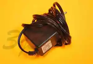 Adaptador de CA Deer AD1605C - Imagen 1 de 1