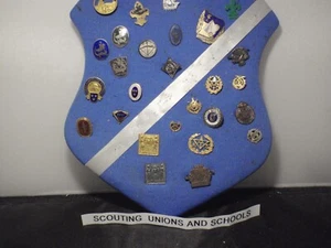 Colección de prendedores Scouts suecos, sindicatos, escuelas y universidades - Imagen 1 de 6