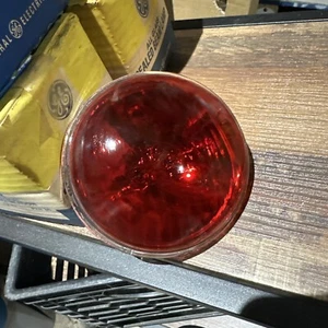 VINTAGE NOS GE 7400R AUTO SIGNAL ROTATING BEACON REPLACEMENT BULB SEALED BEAM - Picture 1 of 4