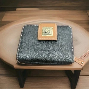 Stone Mountain Small Black Zip Around Leather Wallet (Nice) - Picture 1 of 4