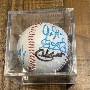 Unknown Four Players Autographed Signed Baseball In Case - Picture 1 of 5