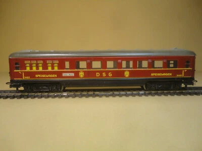 MÄRKLIN 346/2 - D-Zug-Speisewagen, Schürzenwagen, AC, Guss-Drehgestelle, 50-er  - Bild 1 von 4