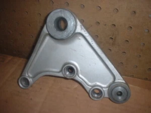 Kawasaki ZX10 1988 - 1990 Brake Caliper Bracket Rear Holder - Imagen 1 de 3