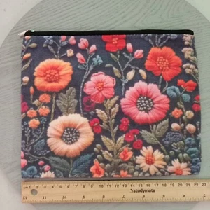 Classic Floral Zip Cosmetic Bag Purse Travel Pouch Canvas Gift AUS Free Post - Picture 1 of 3