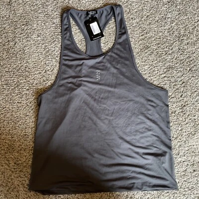全新 Boohoo Man Active Stringer Racer Tank 男式 SZ/M 灰色 全新带标签 — 第 1/4 张图片