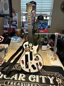 Guitar Hero Red Octane Gibson Les Paul Guitar Controller Nintendo Wii White - Picture 1 of 11