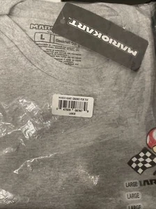 Mario Kart Shirt Geeknet Toad Brand New Size L Grand Prix Mario Bros - Picture 1 of 4