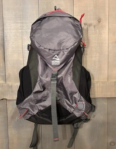 Mochila Técnica Diseño Alpino 30 Litros Negra Senderismo Camping Aire Libre - Imagen 1 de 9