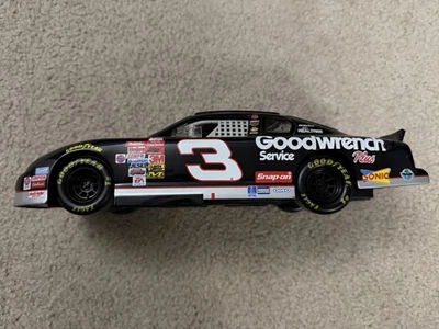 #3 Dale Earnhardt Sr 1/18 2001 Monte Carlo Foto 1 de 4