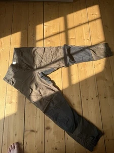 2 Paar Fjällräven Barents Pro Pant 46 Short bitte Beschreibung lesen - Bild 1 von 15