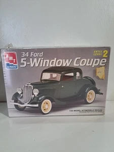 NIB AMT/Ertl 8214 1:25 Scale 1934 Ford 5-Window Coupe Classic Car Model Kit - Picture 1 of 7