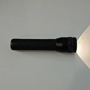Streamlight Scorpion Flashlight Pre-owned Works But Read - Picture 1 of 9