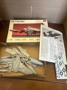 Testors 1/48 F2H-2 Banshee Model Kit 7522 Gray Plastic Jet Militaria #B7522 - Picture 1 of 6