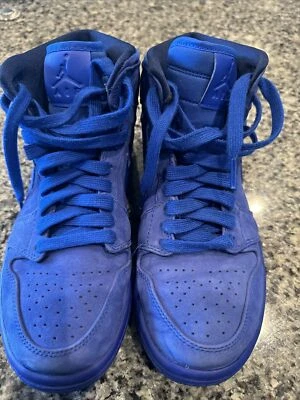 Camurça azul alta retrô premium tamanho 8,5 - Air Jordan 1 com - Imagem 1 de 4
