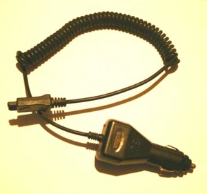 Nokia SI-S25/C25 In Car Charger for 3510 6800 N-Gage 7210 7250 3300 3650 - Picture 1 of 4