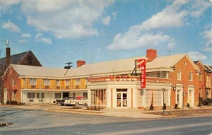 Postal Virginia Motel & Coffee Shop Street Scene Alexandria, VA de colección años 60 - Imagen 1 de 2