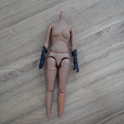 1/6 Body Sheva Alomar Resident Evil 5 Jill figure 12" Hot toys - Image 1 of 4