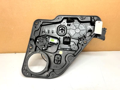 11-21 REGULADOR VENTANA PUERTA TRASERA DERECHA JEEP GRAND CHEROKEE CON MOTOR, LOTE OEM3575 Foto 1 de 4