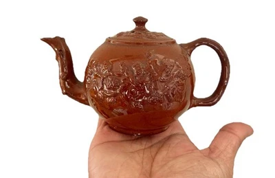 RARE & FINE STAFFORDSHIRE REDWARE TEAPOT WITH CRABSTOCK HANDLE C1740-50 - Image 1 of 4
