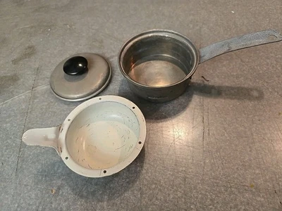 Vintage Aluminum MIRRO Single Egg Poacher Pan M-5121-M USA - Image 1 of 4