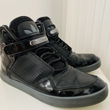 adidas velcro trainers mens