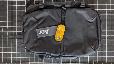 Mochila de mano Aer Travel Pack 3 bolsas 35L, versátil compañero de viaje, nueva con etiquetas