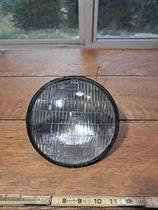 NOS 166 Guide 6 volt metal back sealed beam Os136 - Picture 1 of 7