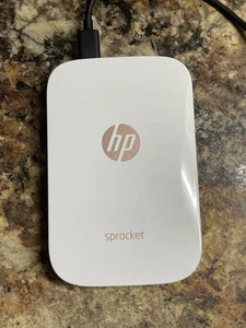 HP Sprocket Portable Zink Photo Printer White/Gold SNPRH-1603 - Picture 1 of 4
