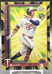 2025 Topps Chrome #RR-4 Brooks Lee Minnesota Twins Radiating Rookie SSP - Picture 1 of 2