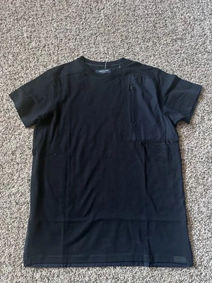 Kenneth Cole Reaction Men Short Sleeve Pocket Tshirt  Black Size M - Image 1 of 3