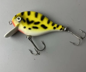 Vintage Doll Top Secret Fishing Lure Yellow Black - Picture 1 of 7