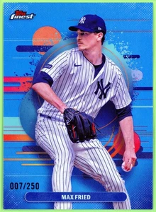 2025 Topps Finest Max Fried Uncommon Sky Blue Refractor /250 #129 Yankees - Picture 1 of 10