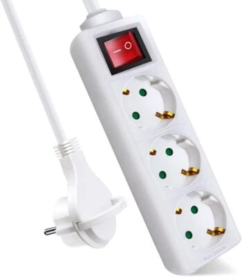power strip 3-fold multiple socket outlet with Save Energy switch for power - Image 1 of 4