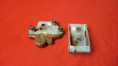 1968 1969 FORD TORINO FAIRLANE MONTEGO TRUNK LATCH WITH STRIKER - Image 1 of 3