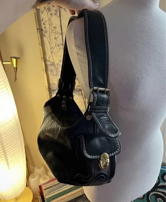 Bolsa de ombro Marino Orlandi bolsa de mão feminina couro preto feita na Itália - Imagem 1 de 4