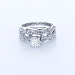 Set da sposa 0,91 ct D-VS2 diamanti naturali rotondi 14 carati stile vintage abbinato - Foto 1 di 4