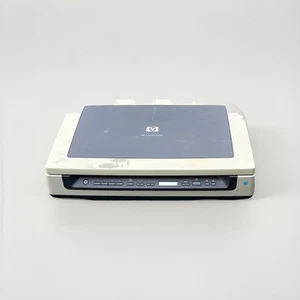HP SCAN JET 8300 PROFESSIONAL FLATBED SCANNER - Picture 1 of 6