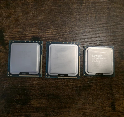 Лот из 3 процессоров: 2 x Intel Xeon E5620 SLBV4 2,4 ГГц, 1 x Intel Xeon 5160 SL9RT 3,0 ГГц - Изображение 1 из 4